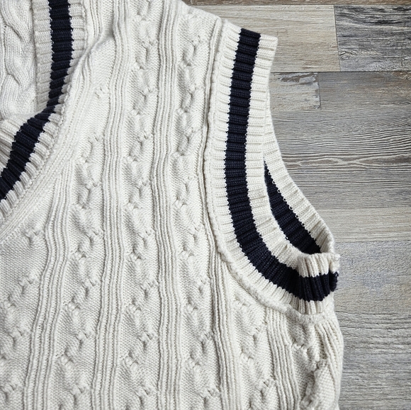 We The Free White Home Game Vest Cable Knit Oversized Sweater Vest Medium - Picture 7 of 14